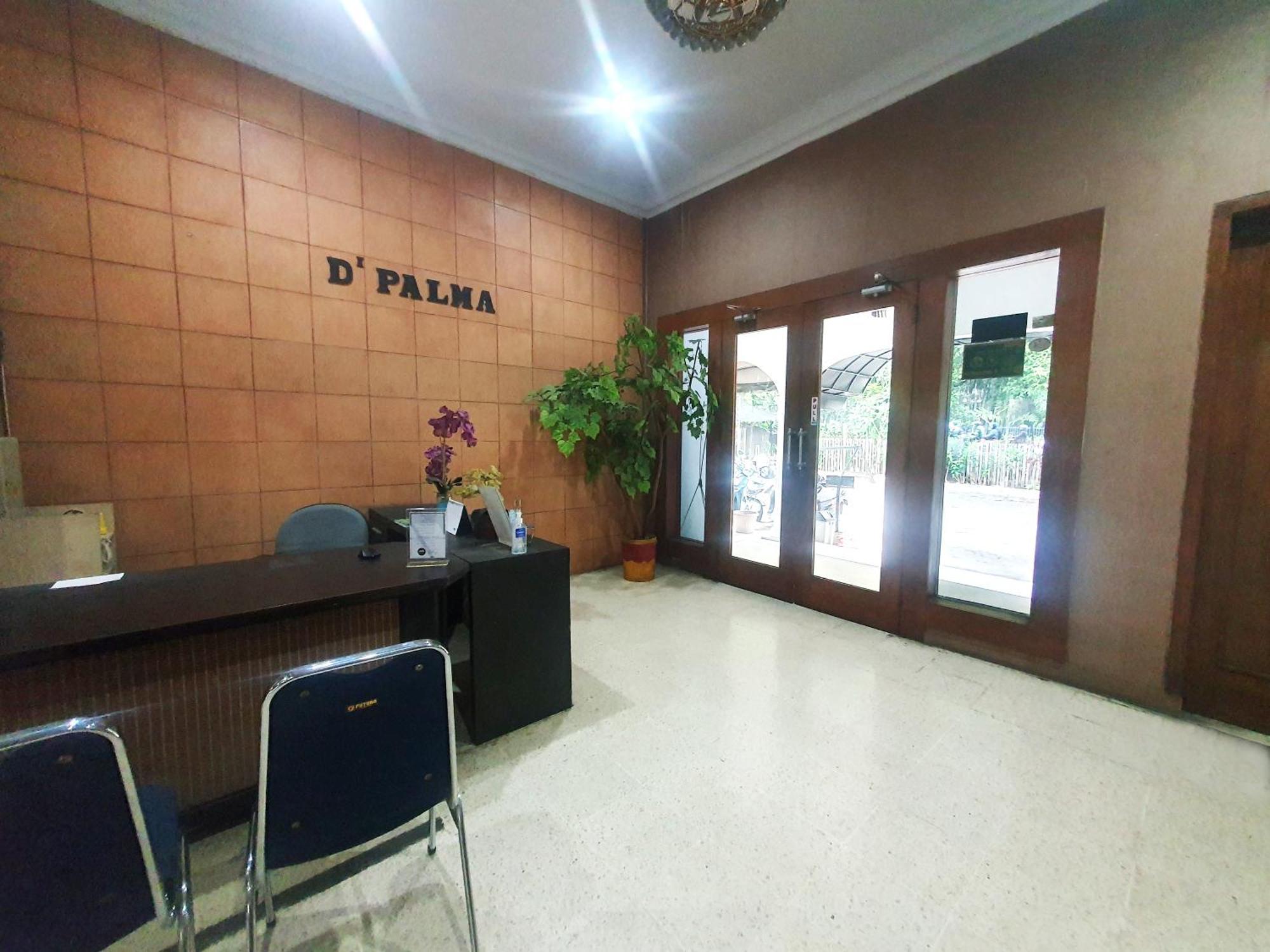 Ruang Tidur At Dpalma Bogor Hotel Buitenkant foto